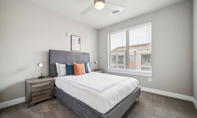 South Arlington Appartement | The Watson 369 I Comfy 2 Bed 2 Bath
