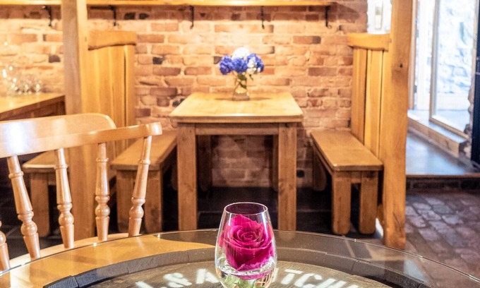 Whitbeck Maison | The Wayside and Whisky Barn