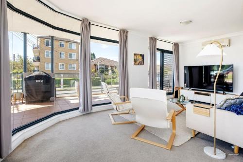 Narrabeen Appartement | The Wellington - A Beachside Balcony Haven