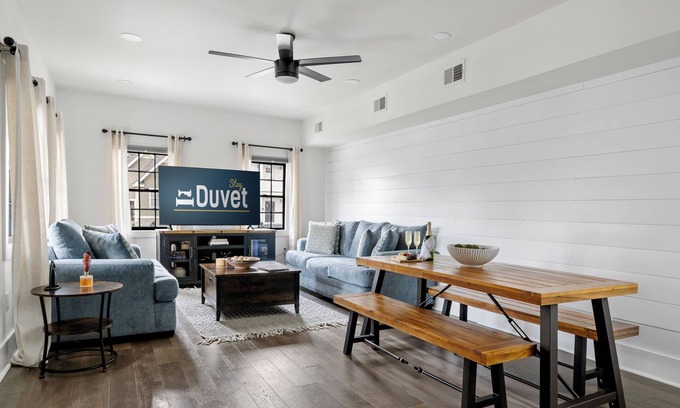 Westside Maison | The West Grand | Luxurious Design | Pet Friendly