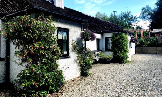 Ballinclea Cabine | The Wicklow Escape