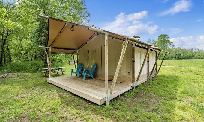 Peace Valley Location De VR | Glamping in the Comet