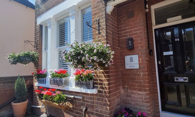 Canterbury Lit Et Petit-Déjeuner | The Wincheap B&B