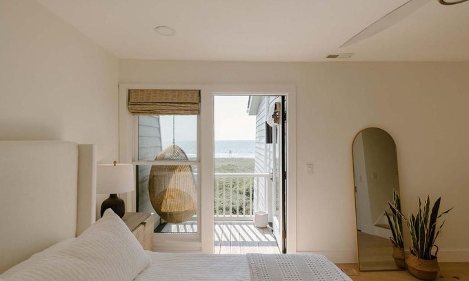 South End Maison | The Windseeker - An Oceanfront Retreat