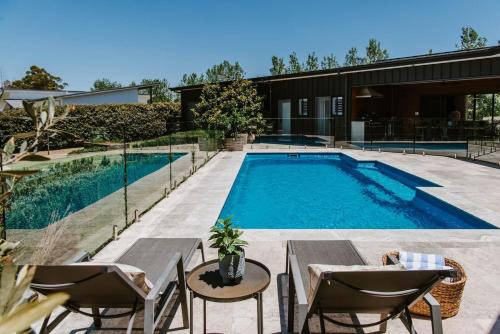 Bombira Maison | The Wine Manor - Lavish Poolside Living