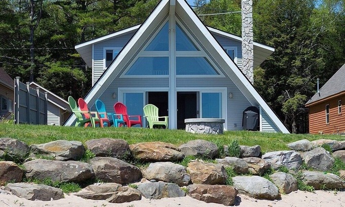 Port Sanilac Maison | La Maison-Winfish récemment rénové Beach House Steps From plage de sable blanc !!