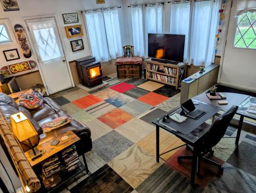 Hellertown Maison | The Zen Den