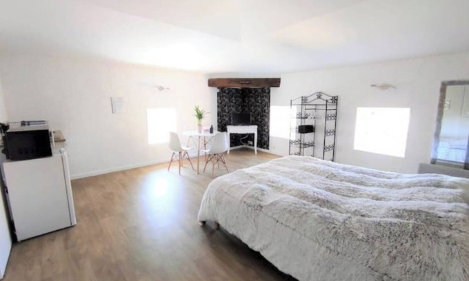 Theize Appartement | Appartement Theizé - Meublé avec sauna
