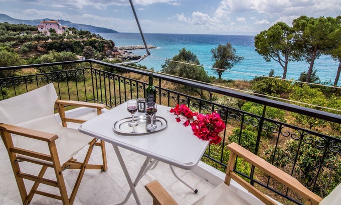 Avia Appartement | Theodora Appartements 1