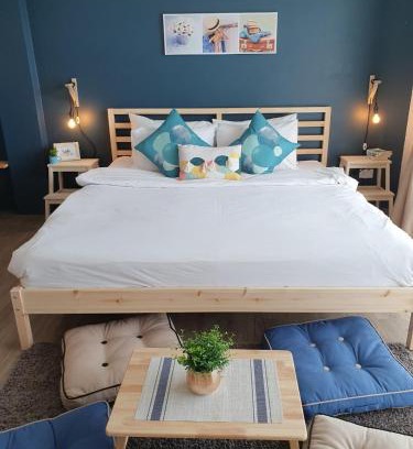Karon Maison | Thira House