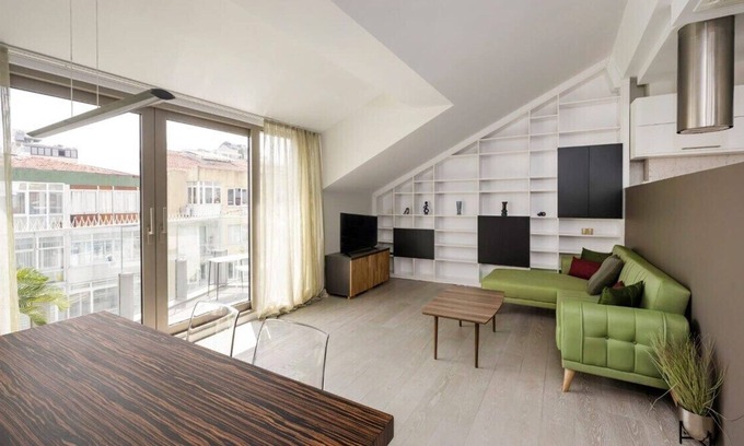Macka Appartement | Modern Triplex Oasis 2BR/2.5bath Terrace+Views #90