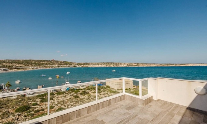 Għadira Appartement | This apartment is a 2 bedroom(s), 1 bathrooms, located in Il-Mellieħa, null.