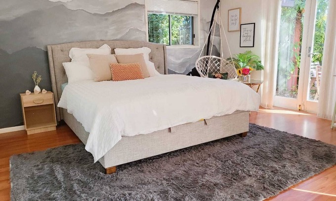Aspley Appartement | This is a Huge Studio Comes With all Basic Amenities With a Private Access