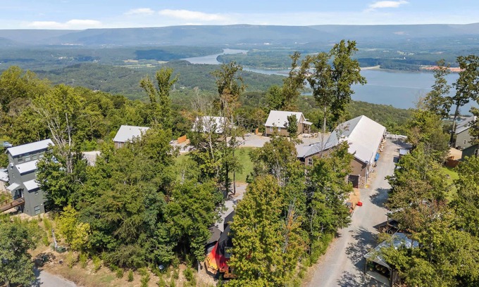 South Pittsburg Cabine | This is IT Cabin with a hot tub, fire pit, & indoor pool!
