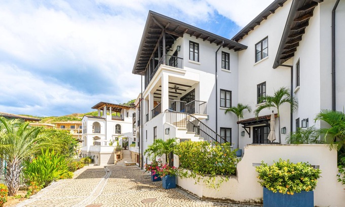 Las Catalinas Maison | This luxury home features a private pool and stunning ocean views