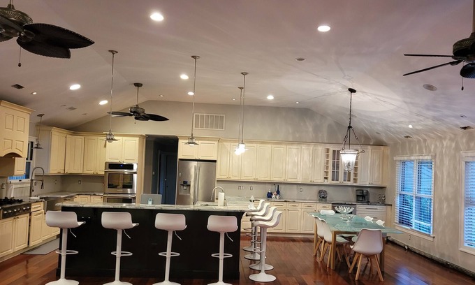 Absecon Autre | This Ranch style home is equipped with a beautiful pool, patio, BBQ and more