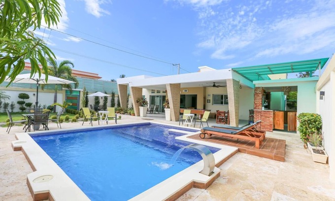 Matancitas Villa | This villa is a 2 bedroom(s), 2 bathrooms, located in Matancita, Nagua.