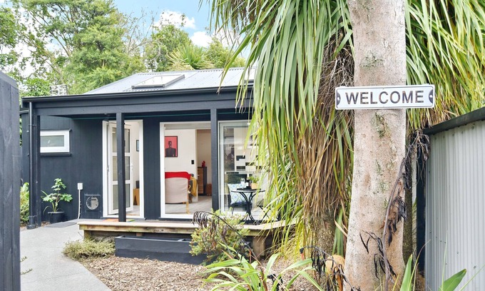 Addington Villa | Ce sera le studio le plus branché de la ville