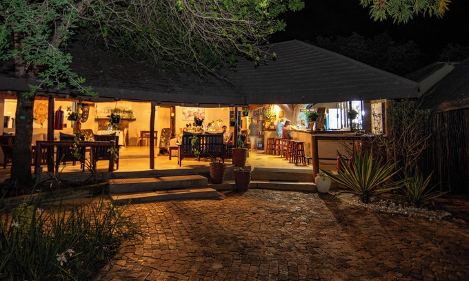 Thorny Bush Game Reserve Cabine | Thornhill Safari Lodge