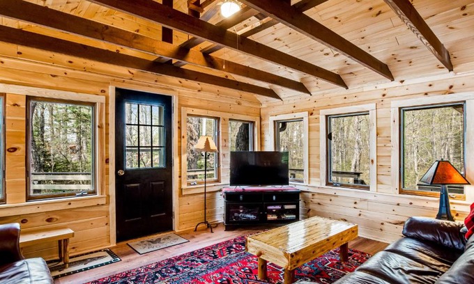 Land O Lakes Maison | Three Bears Lodge