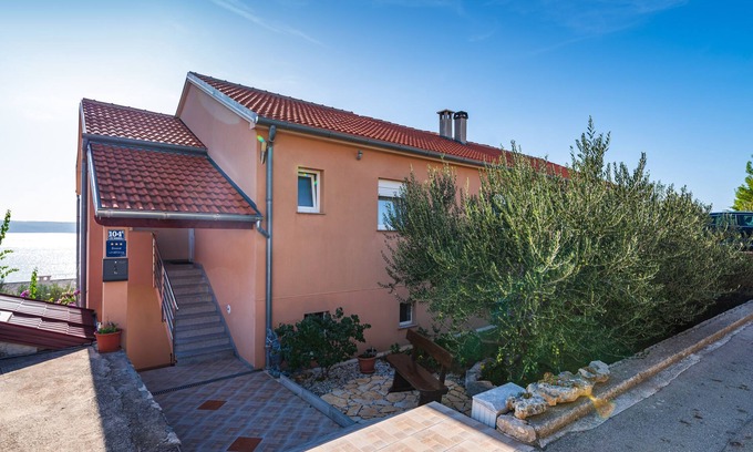 Maslenica Appartement | Appartement de trois chambres prés de la plage Maslenica, Novigrad (A-21903-a)