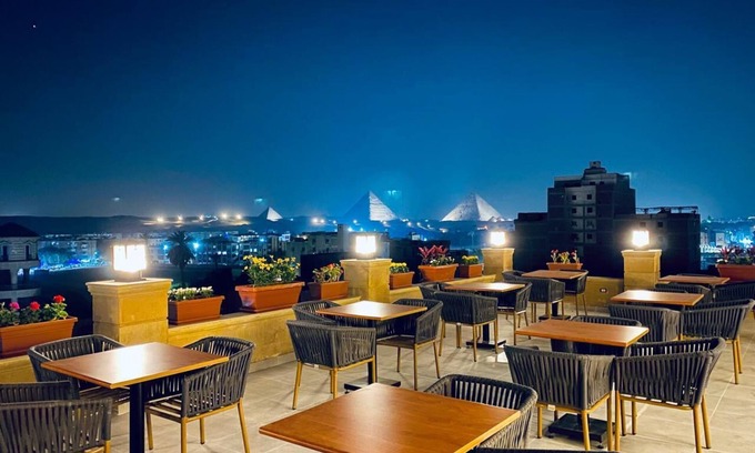 Kafrat al Jabal Hôtel | Three Pyramids Boutique Hotel