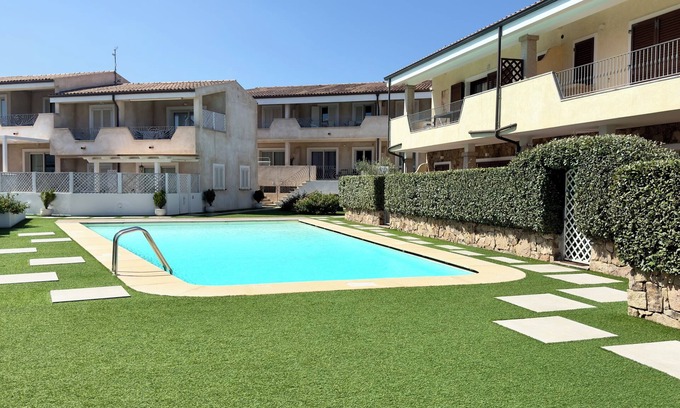 Palau Appartement | PALAU APPARTEMENT NOUVEAU! PROCHE DE LA PLAGE ET DU CENTRE. RESIDENCE AVEC PISCINE!