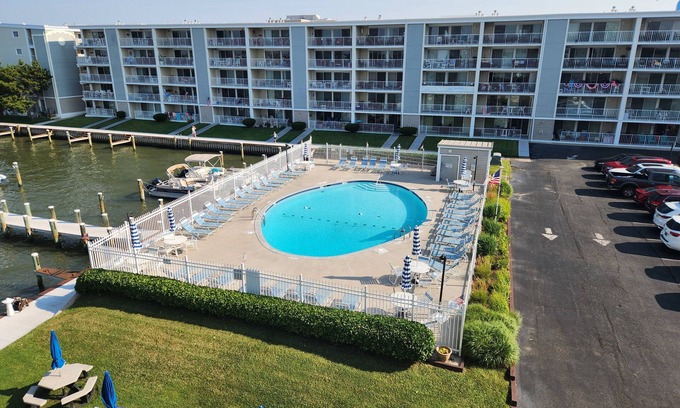 Midtown Ocean City Copropriété | Thunder Island 91B-Baywater 39th St, Free WiFi, Pool, Elev, W/D, AC