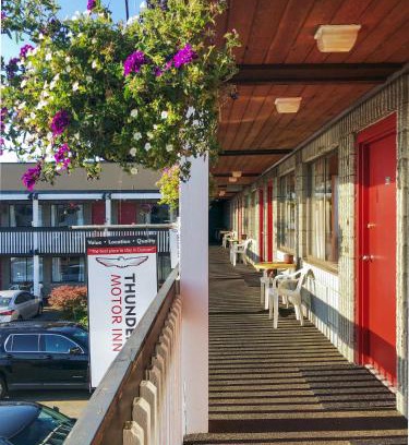 North Cowichan Hôtel | Thunderbird Motor Inn