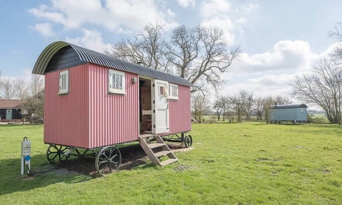 Framlingham Appartement | Thyme Shepherds Hut at Boundary Farm, Framlingham