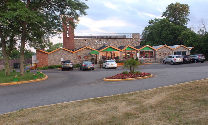 Lattingtown Hôtel | Tides Motor Inn at Stehli Beach