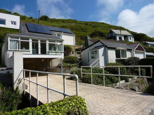 Trebarwith Strand Maison | Tides Reach - Trebarwith Strand - North Cornwall - Sleeps 4 - 6