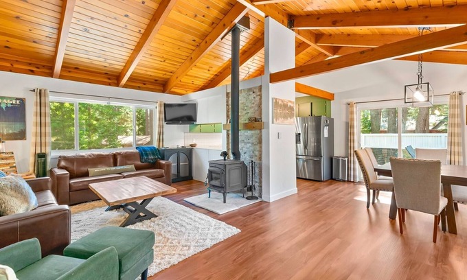 Graeagle Maison | Timber and Trails Lodge - 4 Osage Trail