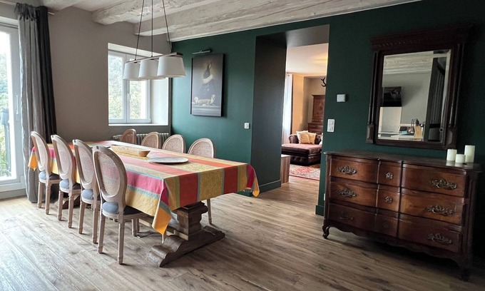 Besancon Appartement | Timeless Luxury in the Heart of the Old Town