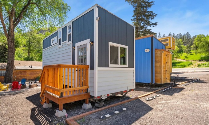 Poudre Park Maison | Tiny Home 3- Clark Peak
