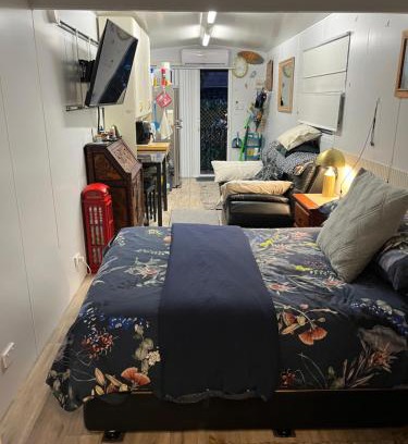 Central Coast Appartement | TINY HOME - Benny’s Bar