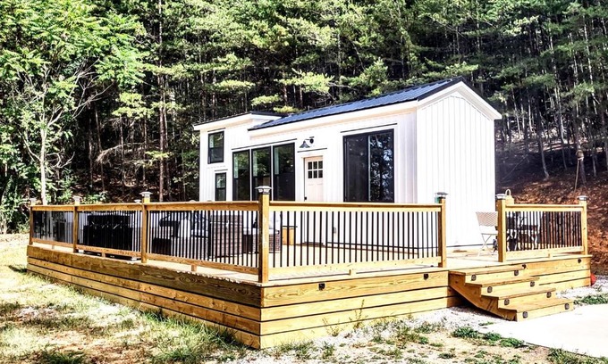 Ashley Oaks Maison | Tiny Home Big Fun