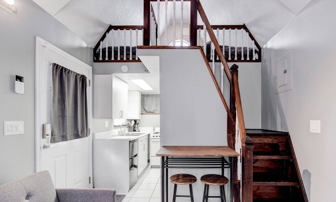 South Ogden Cottage | The Hideaway - Tiny Home