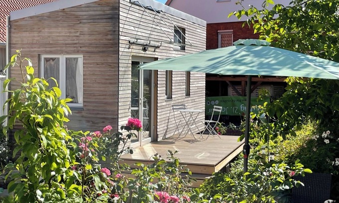 Bad Urach Maison | Tiny Home 'Friedlinde' with Shared Terrace, Shared Garden and Wi-Fi
