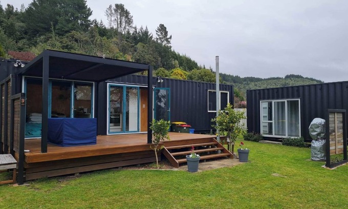 Rototai Maison | Tiny Home Getaway - a lake retreat