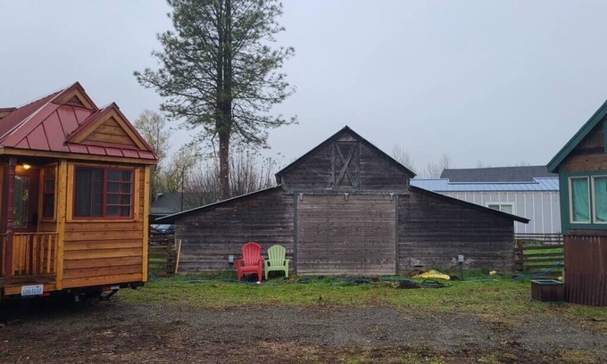 Buckley Cabine | Tiny Home Hotel Tumbleweed Cypress #1 on the farm