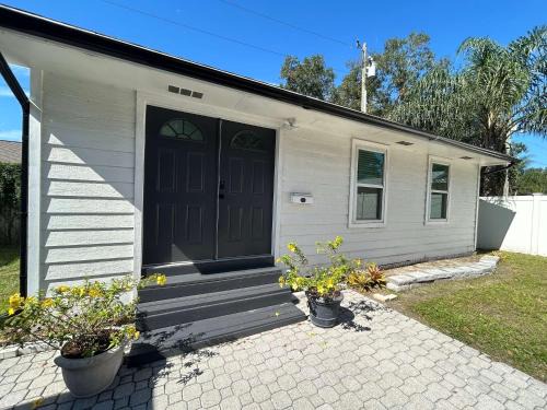 Conway Appartement | Tiny House 10 min from OIA sleeps 2