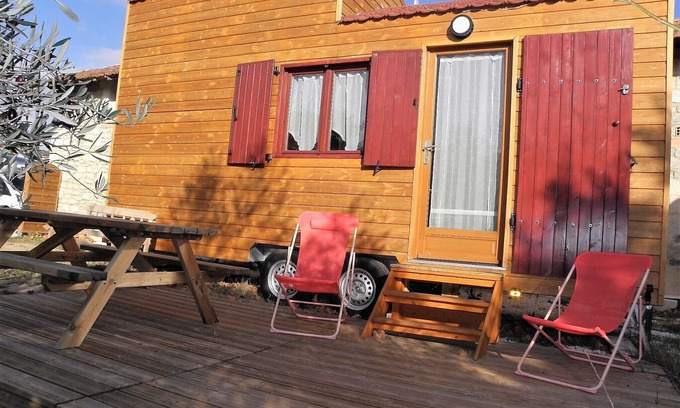 Barbentane Chalet De Ski | Tiny-House à louer en Provence, vos Vacances insolites...