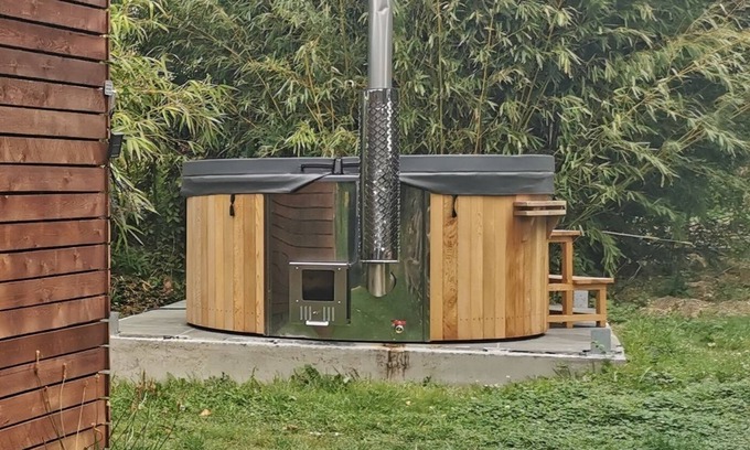 Andenne Cabine | Chalet Insolite, pour les amoureux avec jacuzzy