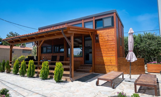 Gazi Chalet De Ski | Tiny Villa among the Olives.