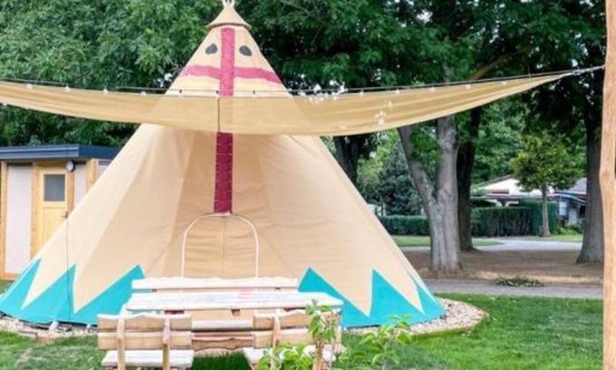 Falkenberg Appartement | Tipi Alabama am Kiebitzer See