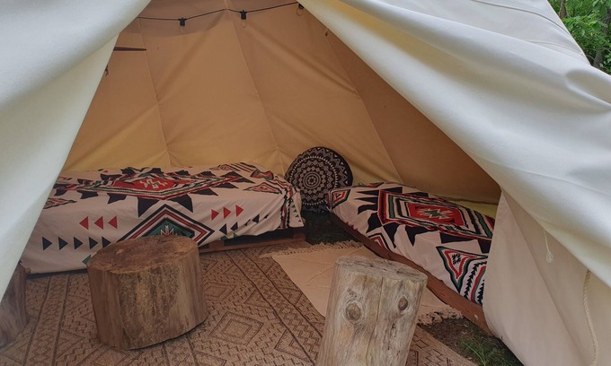 Moulayres Cabine | Tipi des Apaches