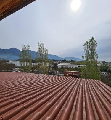 Kamez Maison | Tirane Tranquility Cottage