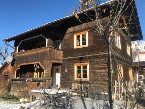 Tannheim Appartement | Tiroler Knusperhäuschen