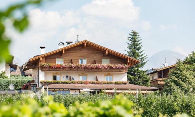 Rasa Appartement | Tirolerhof Pension
